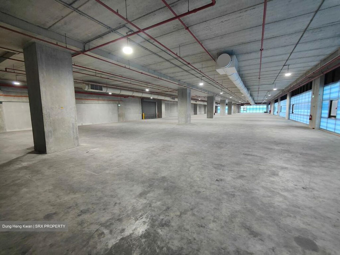 Suites 123 (D8), Warehouse #575776151